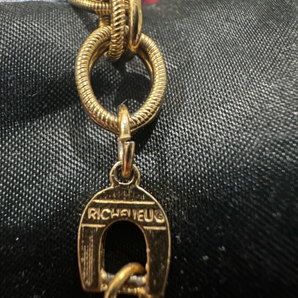 Gold tone Pearl and chain link necklace - Picture 3 of 3